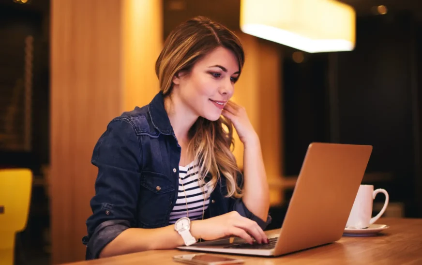 How to Use AI Tools to Turn Blog Posts into Social Media Content
